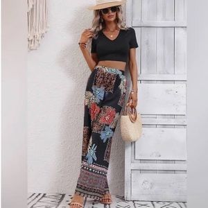 NWOT Boho Crop top in black with Black Floral wide leg  pants Sz Med
